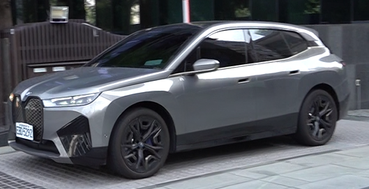 BMW IX XDRIVER50照片2