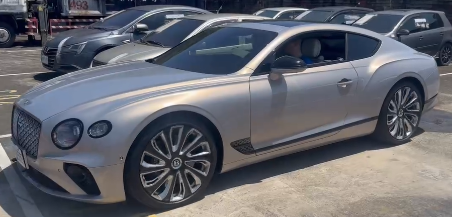 賓利GT V8照片3