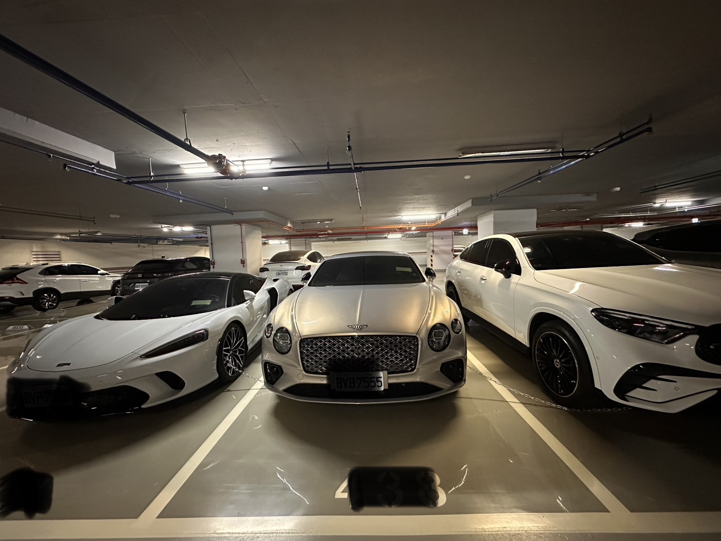 賓利GT V8照片6