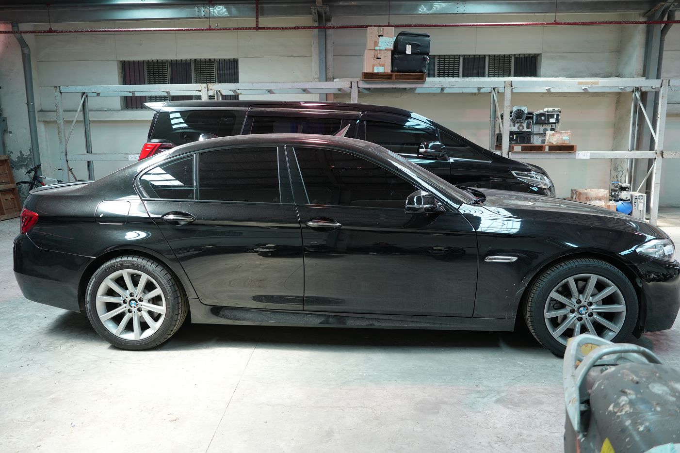 BMW 528i車輛照片2